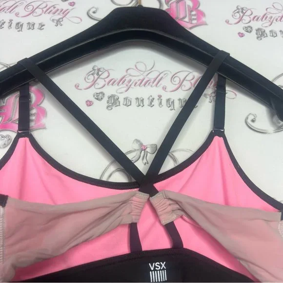 Victoria’s Secret sports bra neon pink with Rutching racer back strapping logo - Picture 5 of 7